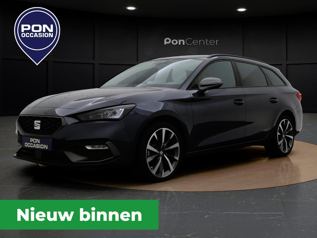 SEAT Leon Sportstourer 1.5 TSI eHybrid FR PHEV First Edition | Camera | Navigatie | ACC | 18" |