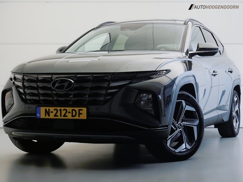Hyundai Tucson 1.6 T-GDI PHEV Comfort 4WD (APPLE CARPLAY,TREKHAAK,CLIMATE,STOELVERWARMING,KEYLESS,ADAPTIVE CRUISE,LM-VELGEN,LED)
