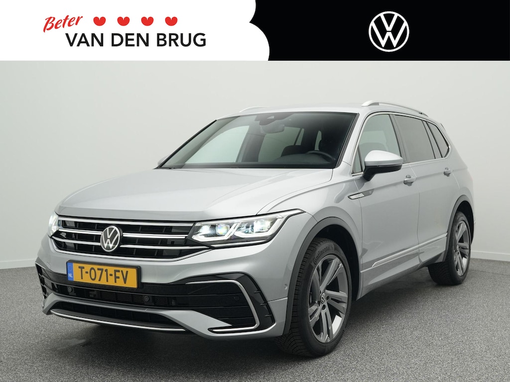 Volkswagen Tiguan Allspace 1.5 TSI 150PK R-Line Business 7p. | Trekhaak | Navigatie | Stoel + stuurverwarming | Achterklep elektrisch | IQ-Light |