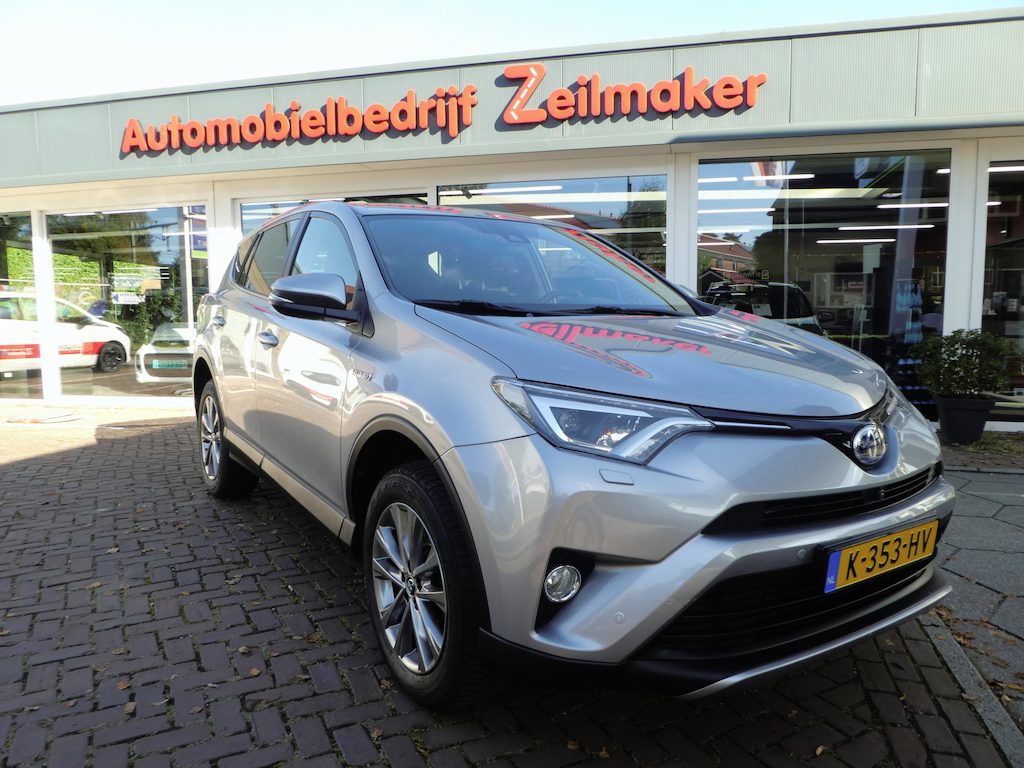 Toyota RAV4 2.5 Hybrid Dynamic Clima, Camera, Elektr. Achterklep, Stuur verwarming, 18" Lm velgen