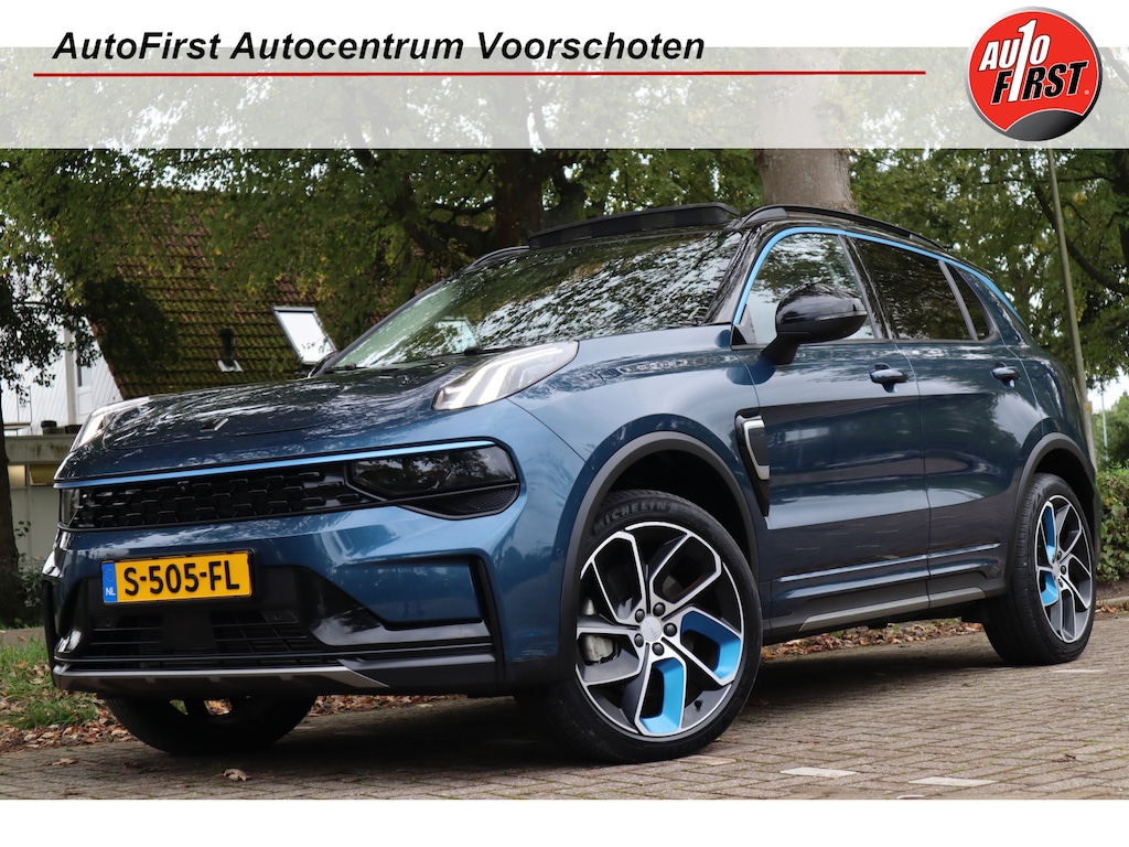 Lynk & Co 01 1.5 | Panoramadak | 360 Camera | Navi | Carplay |