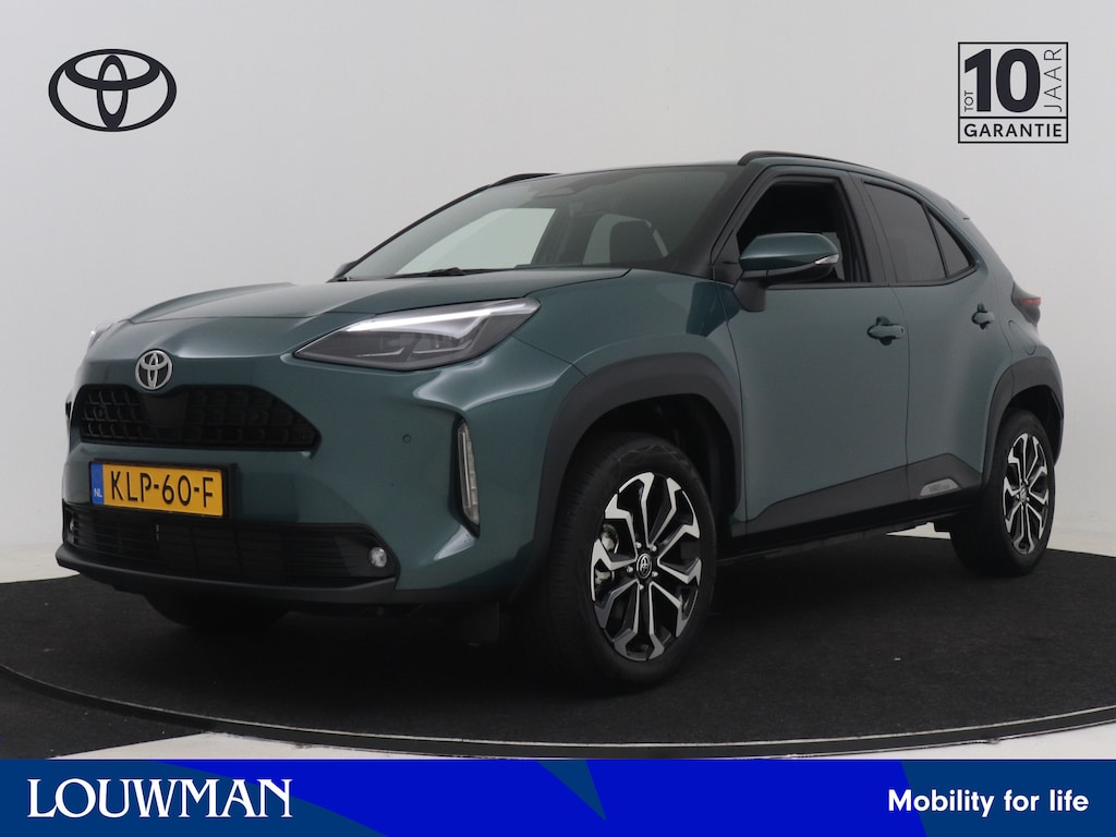 Toyota Yaris Cross 1.5 Hybrid 115 Dynamic Comfort Pack | Dodehoek detectie | Stoel+stuurverwarming | Parkeersensoren voor+achter | Navigatie | Apple CarPlay/Android Auto | Cruise control Adaptive | achteruitrijcamera |