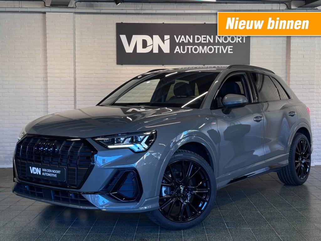 Audi Q3 35 TFSI S-Line Edition Black ACC Sfeerv Camera Virtual 20''
