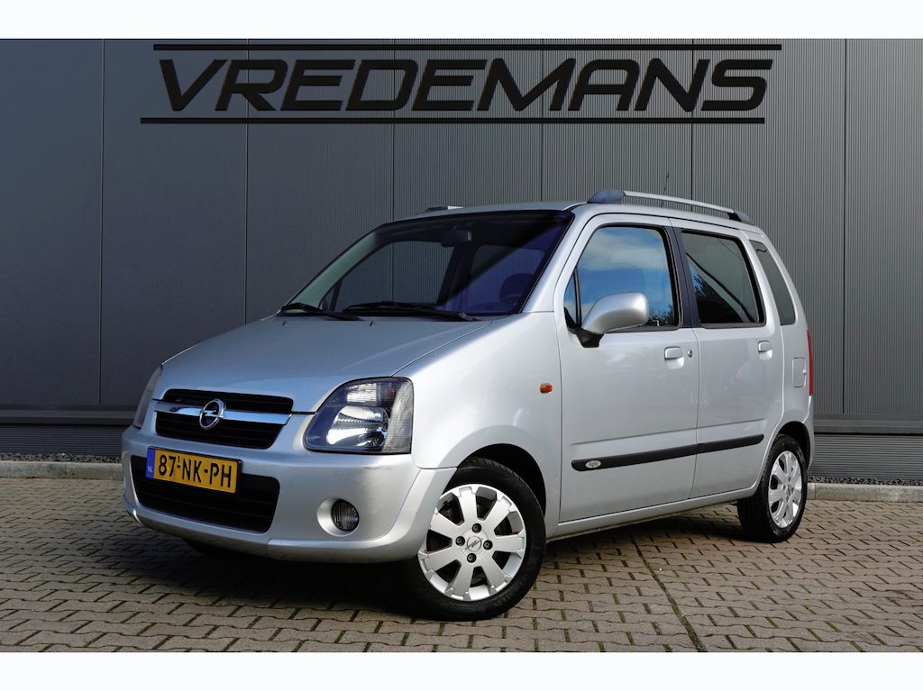 Opel Agila 1.2-16V Cosmo