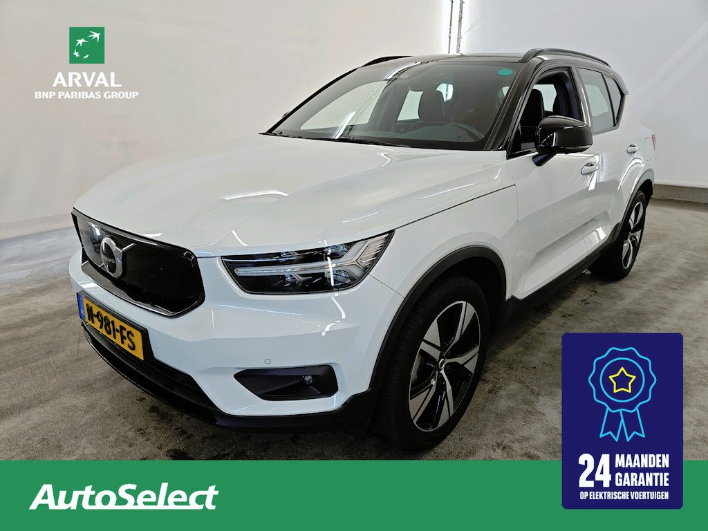 Volvo XC40 78 kWh 408pk Recharge P8 AWD R-Design | SOH 94% | Trekhaak | Panoramadak | Park Assist | 360 Camera | PDC V+A | CarPlay