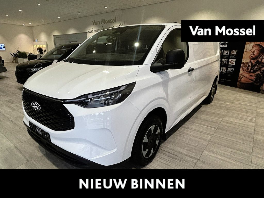 Ford E-Transit Custom 340 L2H1 Trend 71 kWh van €49.015,- nu voor €36.940,-
