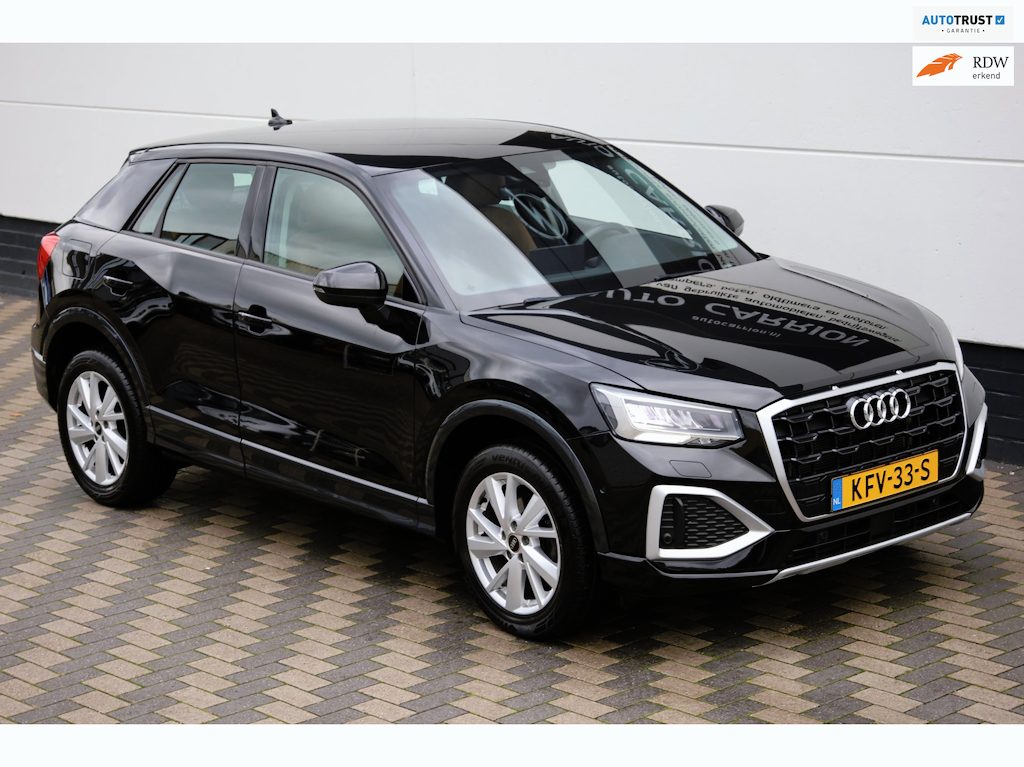 Audi Q2 35 TFSI S Edition S-Tronic Carplay Leder ACC BTW !!