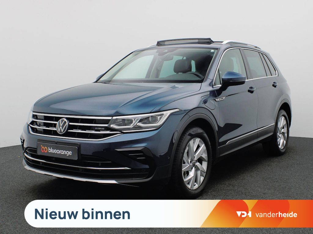 Volkswagen Tiguan 1.4 TSI eHybrid Elegance 245PK DSG Panoramadak, Trekhaak, 360gr. Camera, Keyless, Leder, 18" LM Velgen, Side Assist, Elektr. Achterklep, Stoel-stuurverwarming