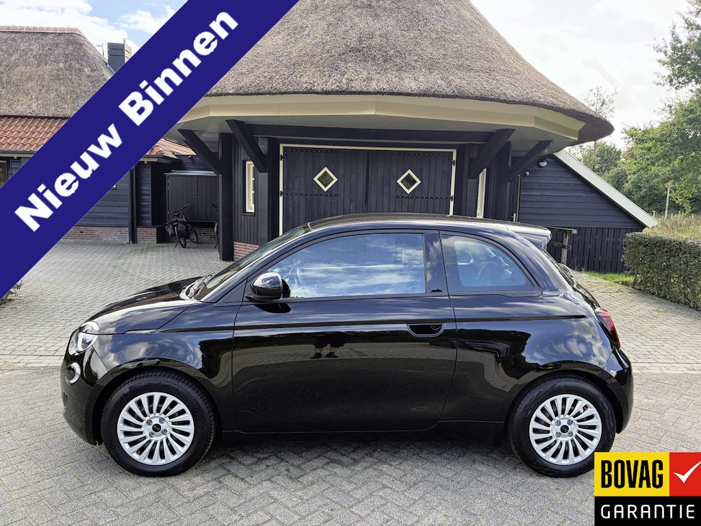 Fiat 500 Urban 42 kWh Clima Cruise App Nap Soh 97%