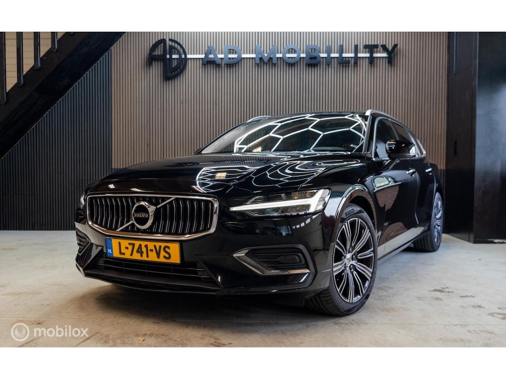 Volvo V60 2.0 T5 Inscription 250 PK, PANO, HEAD-UP, MEMORY