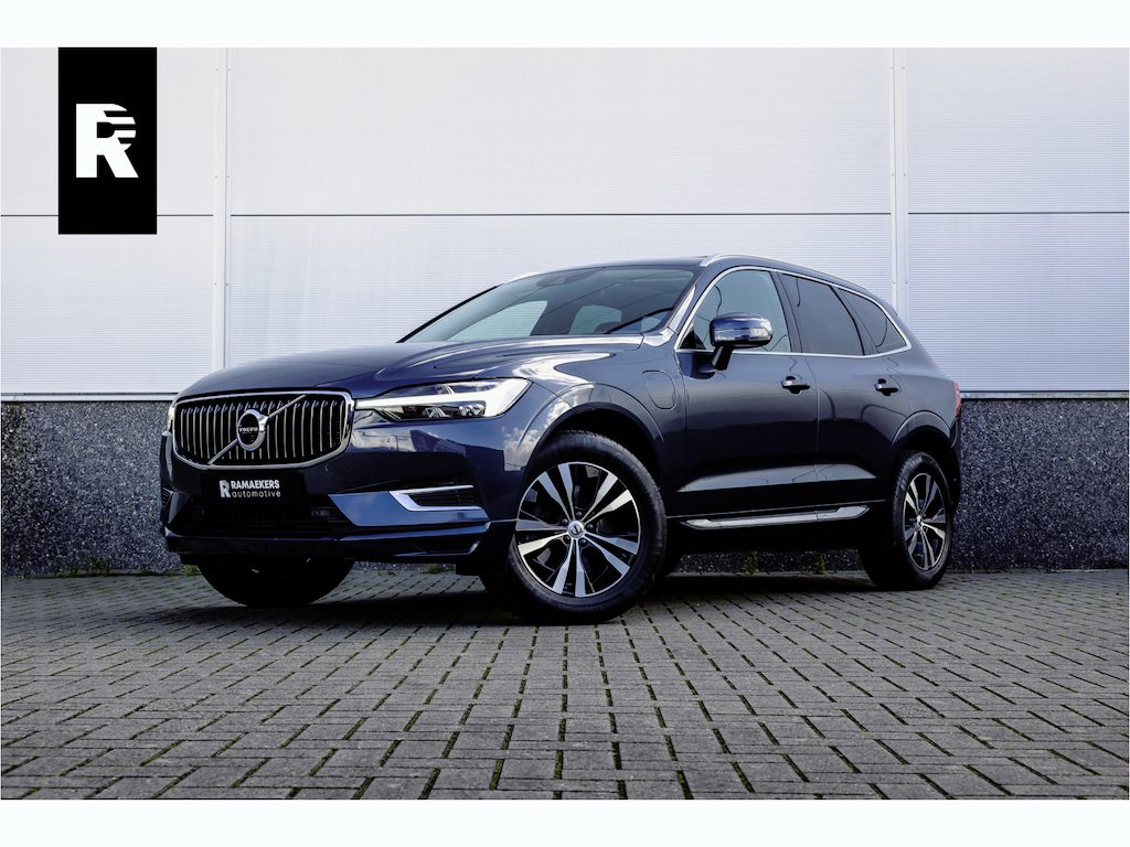 Volvo XC60 2.0 Recharge T6 AWD Panorama / Stoelverwarming / Camera /
