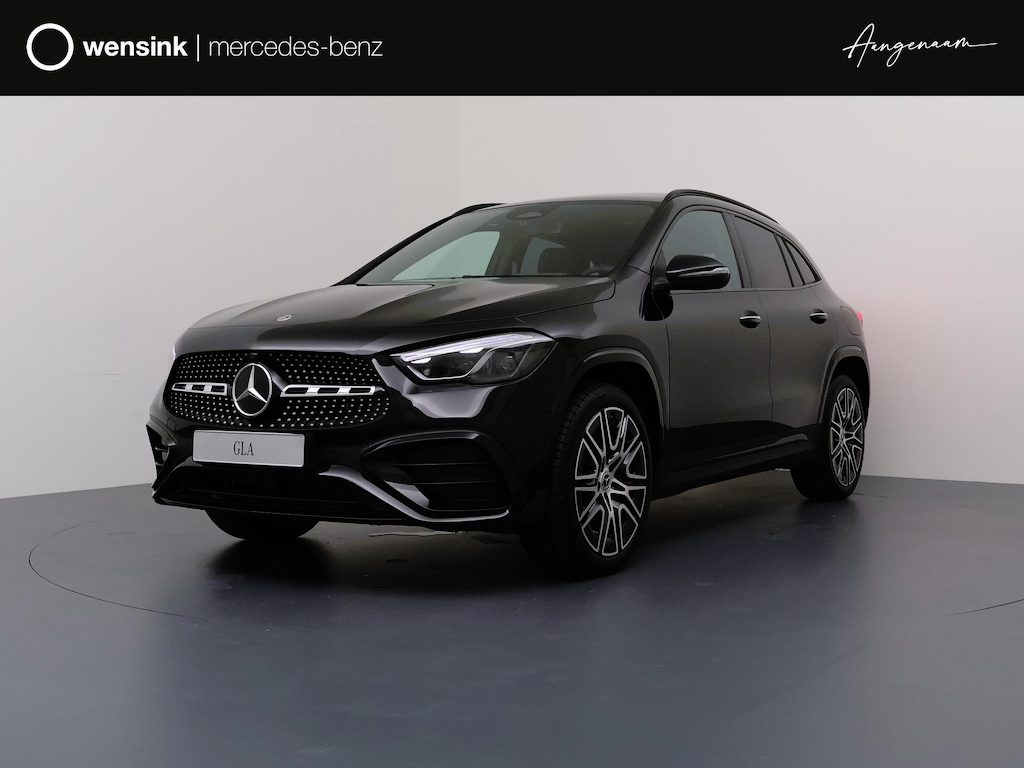 Mercedes-Benz GLA 250 e 140 Years Edition