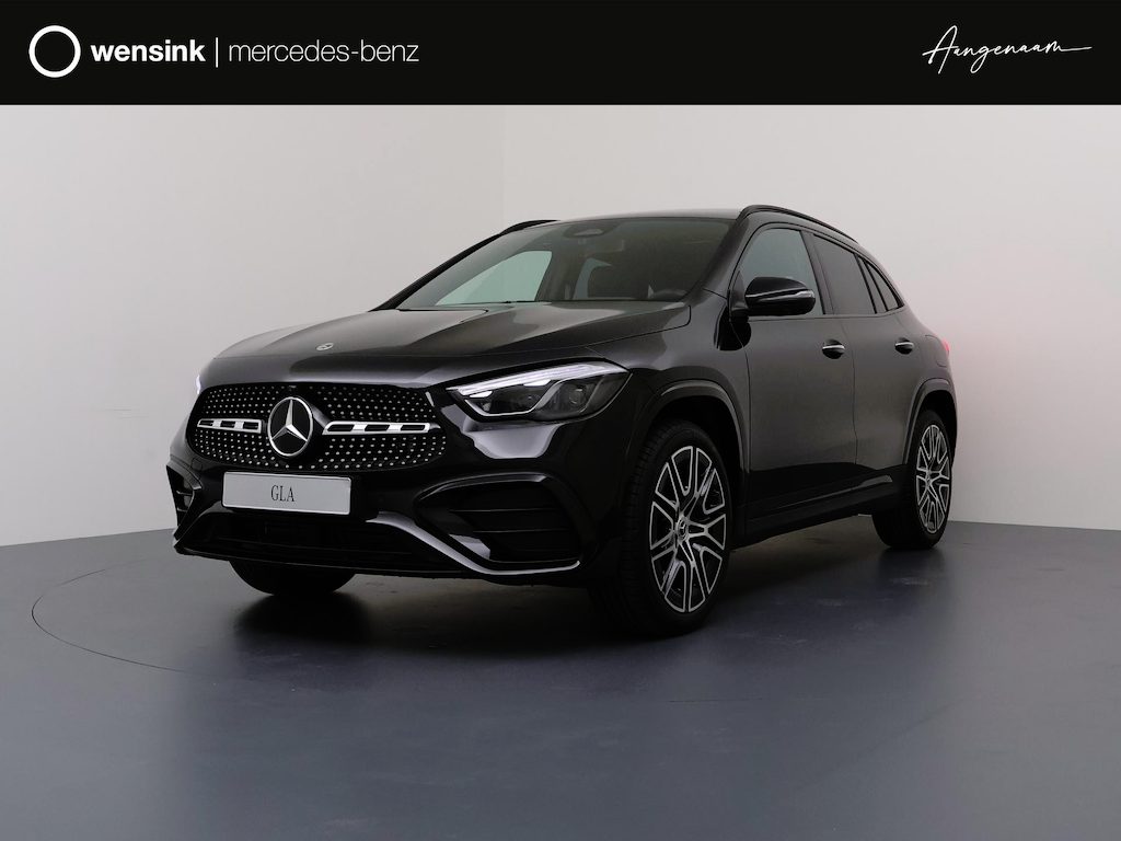 Mercedes-Benz GLA 250 e 140 Years Edition
