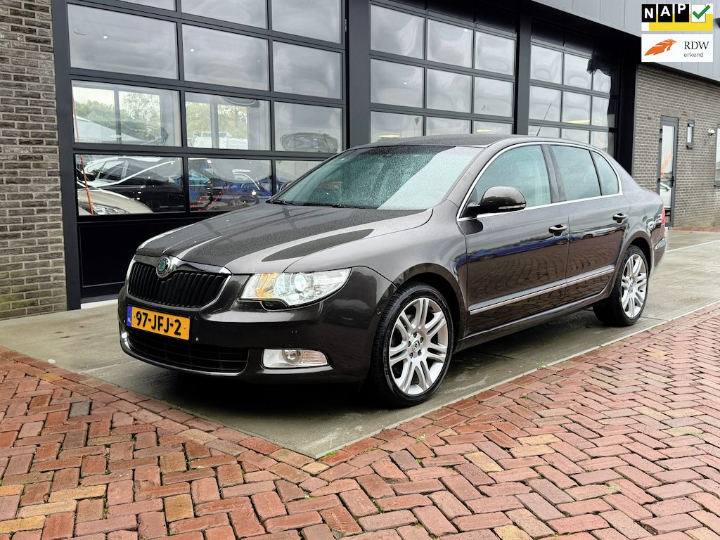 Skoda Superb 1.8 TSI Elegance | Autom | 1/2 Leer | Navi | Xenon |