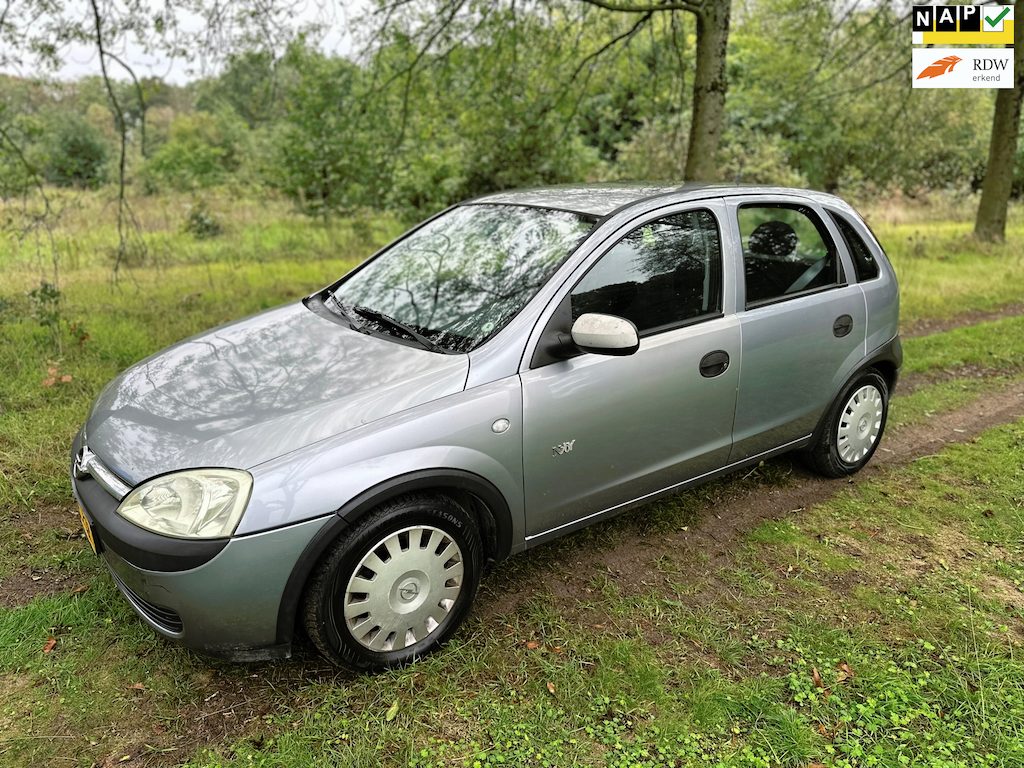 Opel Corsa 1.2-16V Njoy Nieuwe APK bij aflevering