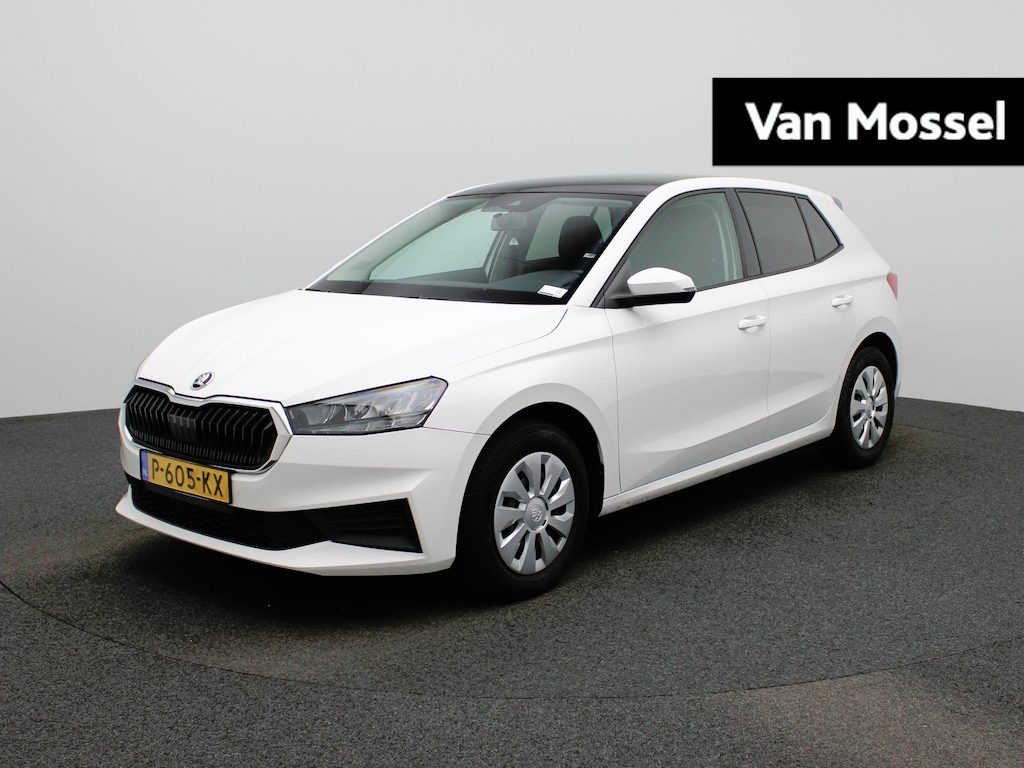 Skoda Fabia 1.0 TSI Ambition | PANORAMADAK | PARKEERSENSOREN ACHTER | CRUISE CONTROL | APPLE CARPLAY - ANDROID AUTO | AIRCO |