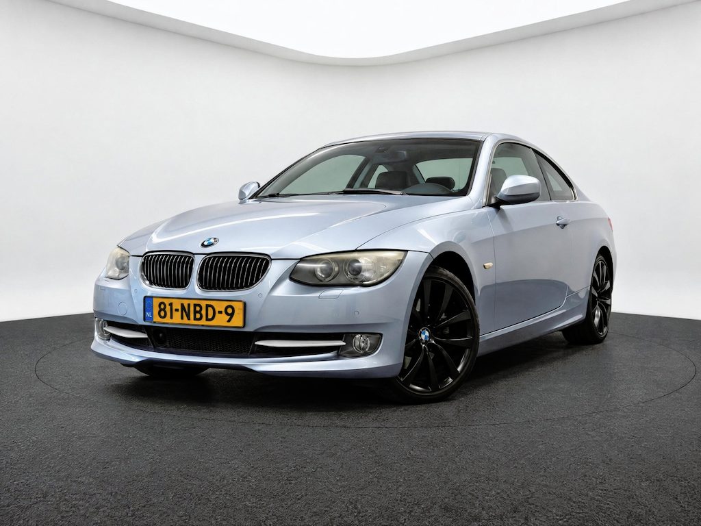 BMW 3-Serie Coupé 325i Business Line (ACC, NAVI, HALF LEDER, 18 INCH, ELEK.STOELEN)