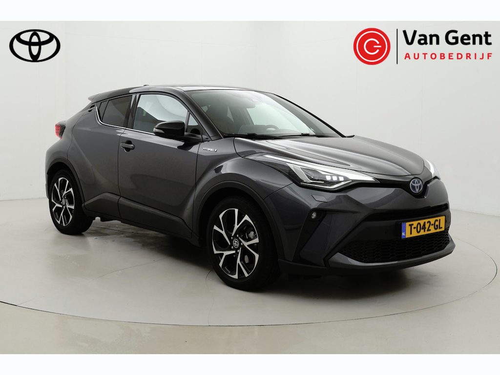 Toyota C-HR / C-HR+ 2.0 Hybrid Style | Trekhaak | Apple Carplay / Android Auto | Dodehoek detectie | Stoel-/stuurverwarming | Full LED | Parkeersensoren voor/achter | Adaptive Cruise | Keyless | Camera | 18 inch