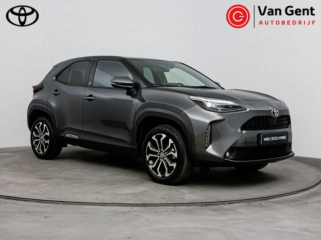 Toyota Yaris Cross 1.5 Hybrid Dynamic | Dodehoek detectie | Parkeersensoren voor/achter | Apple Carplay / Android Auto | Stoel-/stuurverwarming | Adaptive Cruise | Full LED | Keyless | Clima | Camera | 17 inch