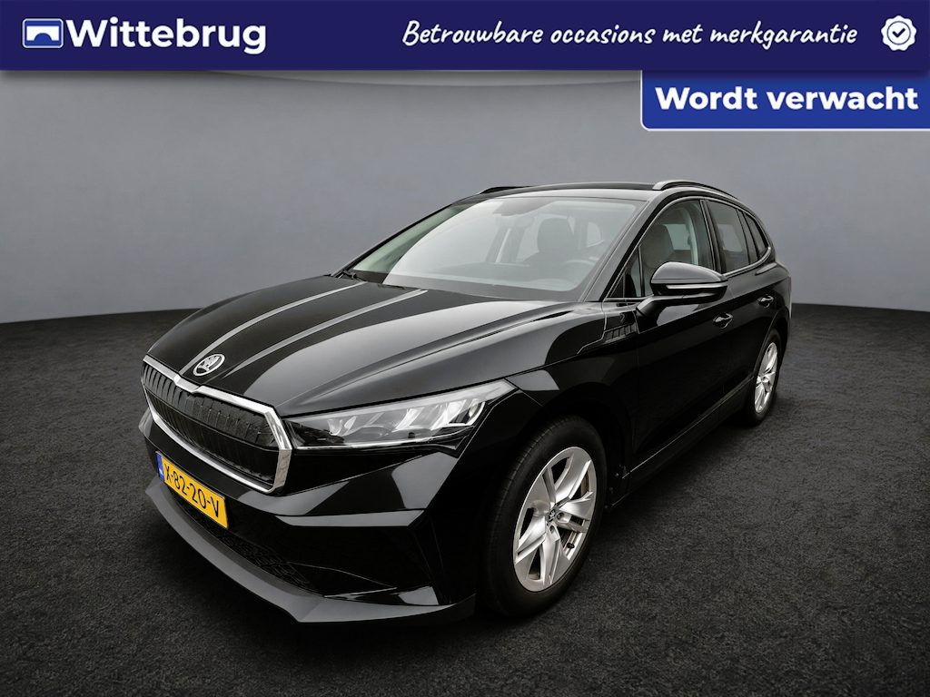 Skoda Enyaq 60 Selection / Navigatie / App connect / Camera / Parkeersensoren V+A / Lichtmetaal 19 inch /