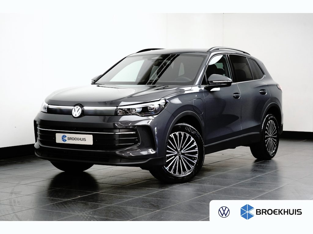 Volkswagen Tiguan 1.5 TSI eHybrid 150 kW Life | Trekhaak | Camera | Apple Carplay |
