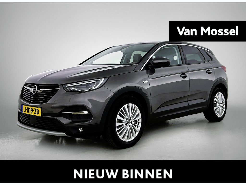 Opel Grandland X 1.6 Turbo Innovation | 360 camera | Lederen bekleding met memory | Stoel- stuur verwarming |