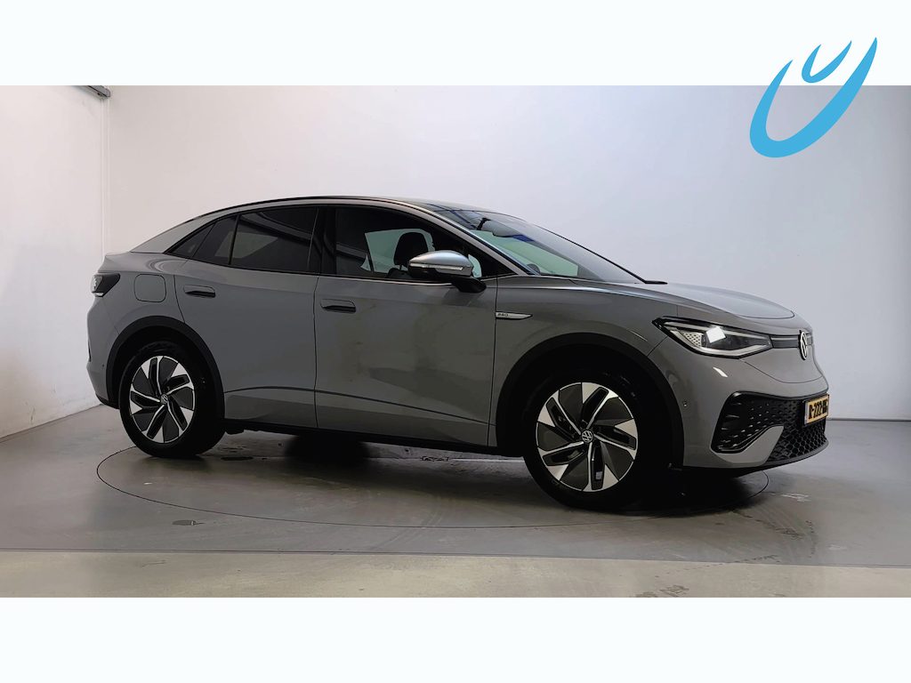 Volkswagen ID.5 Pro 77 kWh SoH 97,4% Warmtepomp Alcantara Stoelverwarming Camera Sfeerverlichting