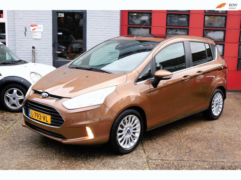Ford B-Max 1.0 EcoBoost Titanium , PANO, PDC , CR CONTR