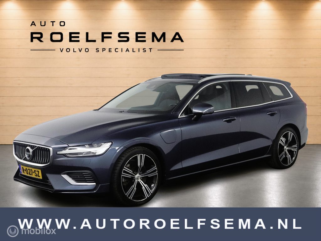 Volvo V60 2.0 T6 Recharge AWD Inscription | Adaptieve Cruise | Massage | Stoelventilatie | SOH 96% | Panoramadak | 360 Camera | Trekhaak | Harman Kardon | Gelaagd Glas | HUD | Verwarmbare Voorstoelen & Stuurwiel | BLISS