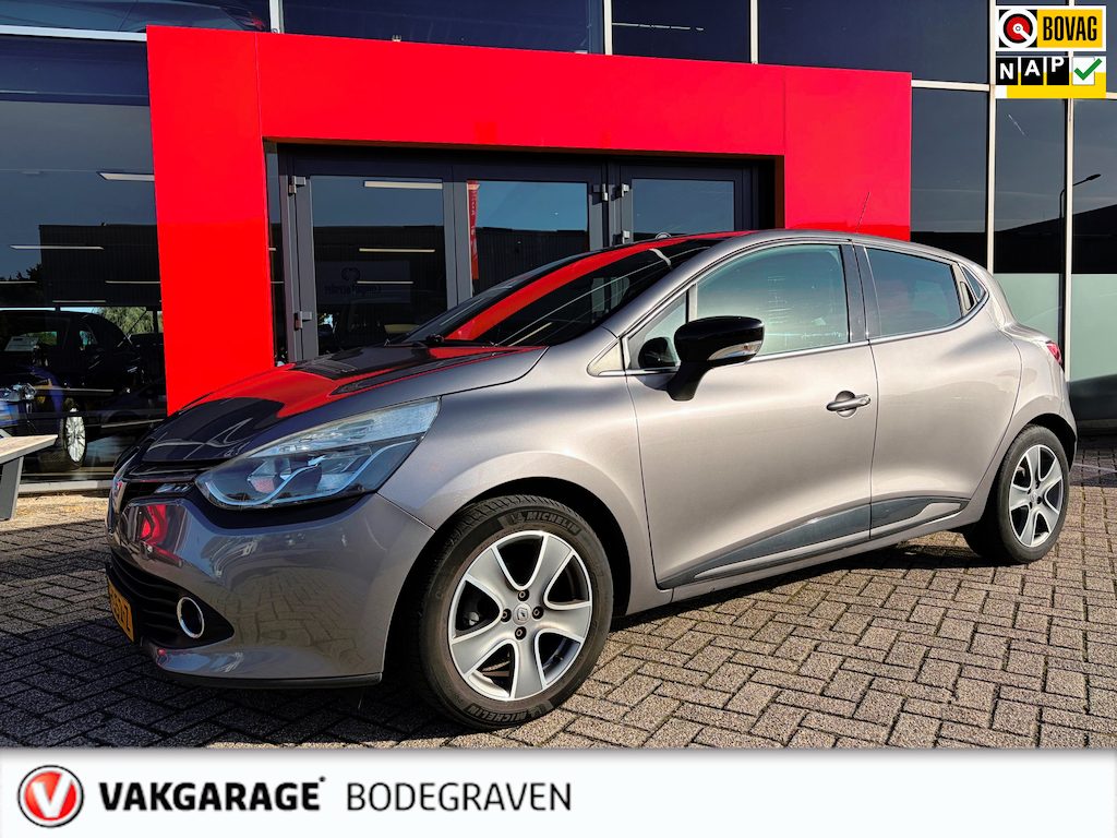 Renault Clio 0.9 TCe ECO Night&Day / Navigatie /PDC