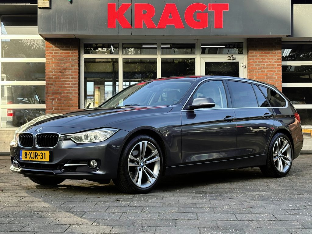 BMW 3-Serie Touring High Executive 320i 184 pk - automaat - leder - LED - zeer compleet!