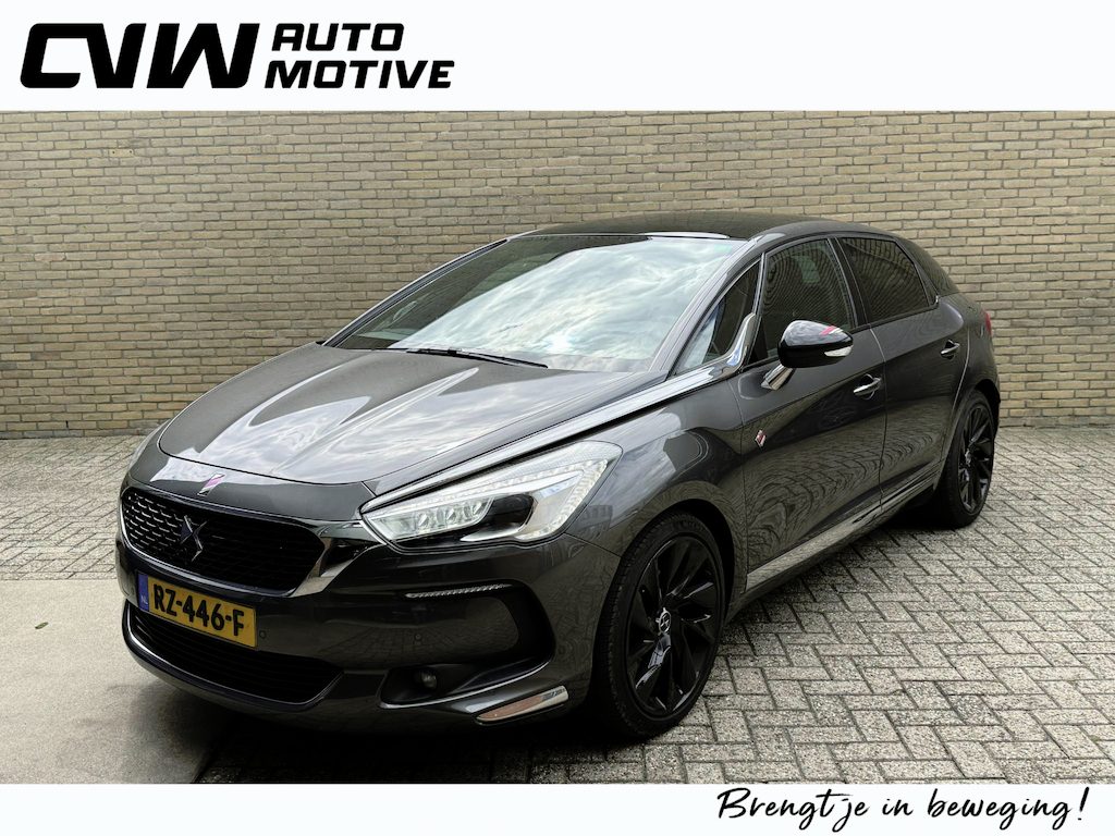 DS 5 1.6 THP 163pk | Performance line | Trekhaak afneembaar | Panoramadak | Navigatie | Cruise control | Half leder | LED | DAB | 18 inch velgen | Climate control | Onderhoudshistorie aanwezig, origineel Nederlandse auto met NAP!