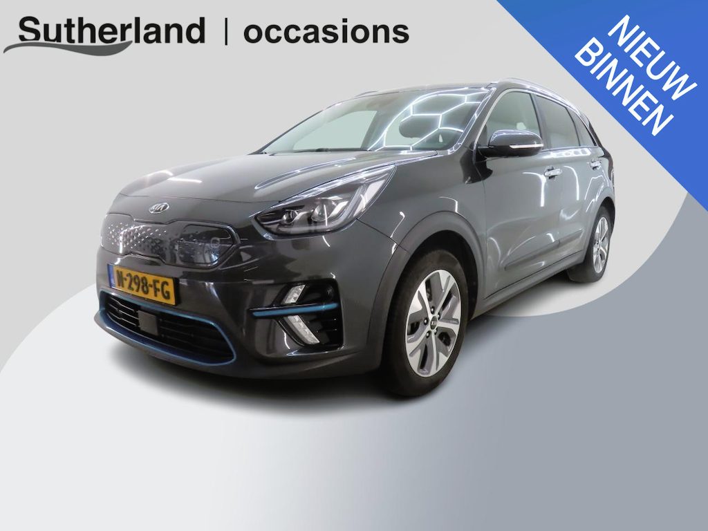 Kia Niro EV e-Niro ExecutiveLine 64 kWh | SOH 99,3% | Trekhaak | Navigatie | Schuif-Kantel Dak | VERWACHT |