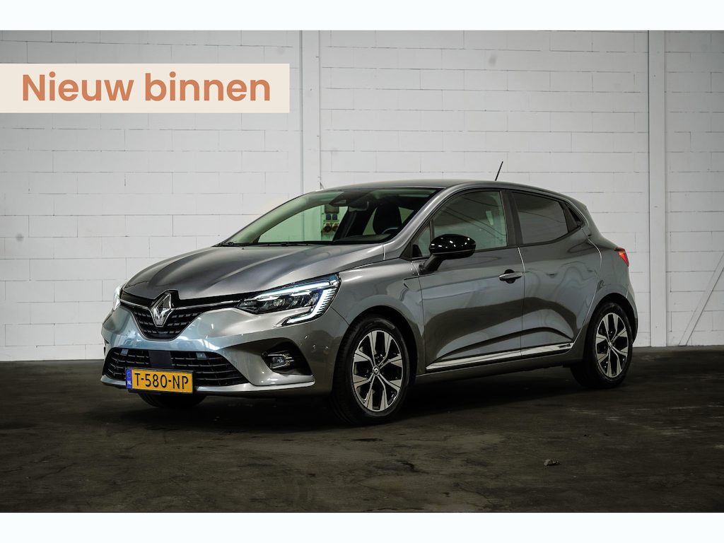 Renault Clio 1.6 E-Tech Hybrid 145 Evolution | Stoelverwarming | Apple Carplay | LED | Camera |