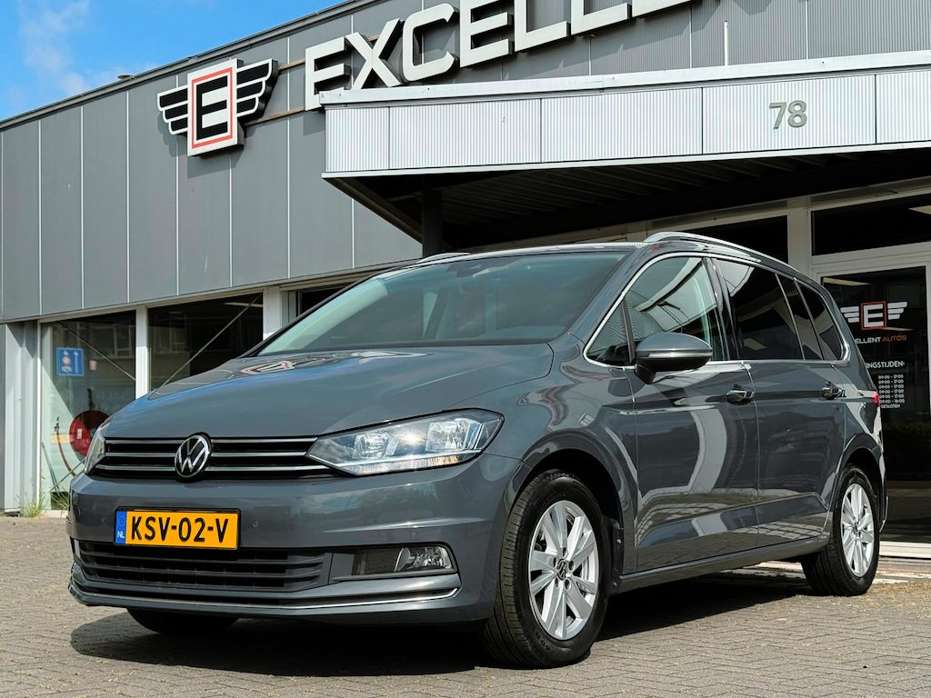 Volkswagen Touran 1.5 TSI DSG Highline | Navigatie | 7 P