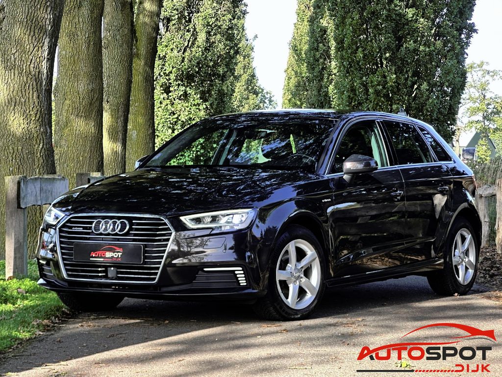 Audi A3 Sportback 1.4 e-tron Lease Edition