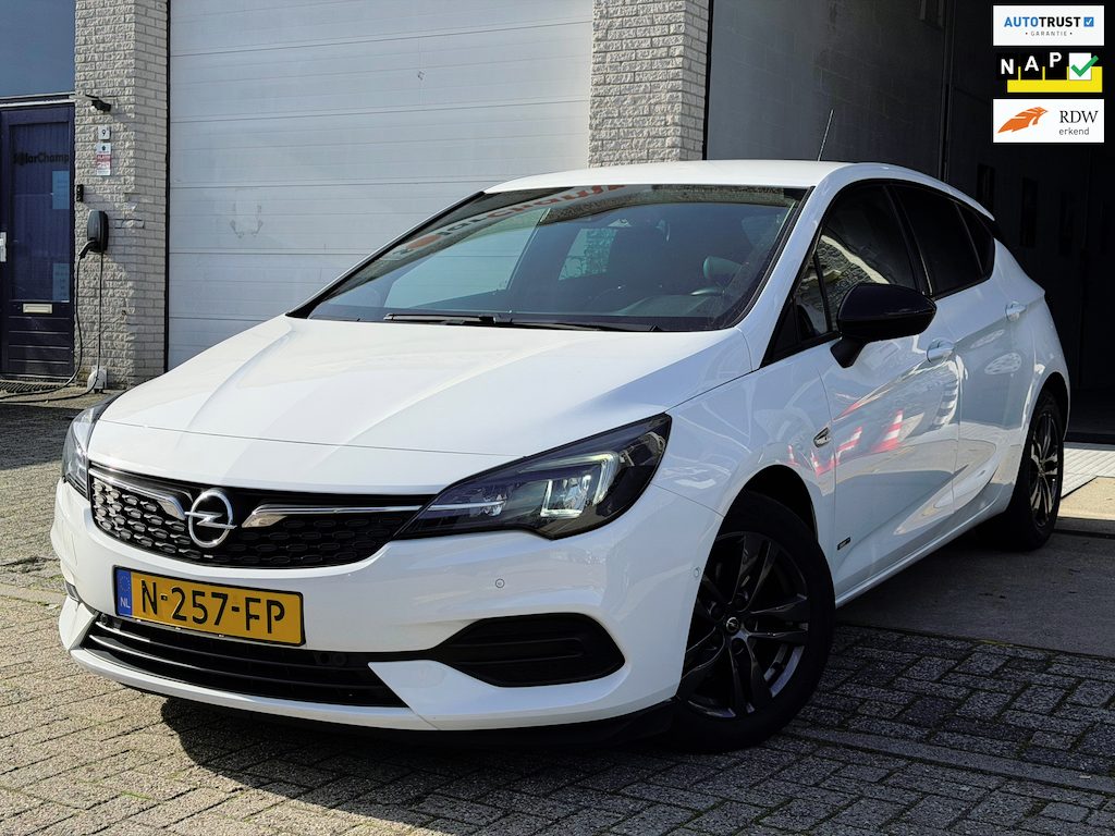 Opel Astra 1.2 Design & Tech/ nap/ 1e EIG/ dealeronderhouden/ 1jaar apk/ airco/ navi/ pdc/ zeer nette auto.