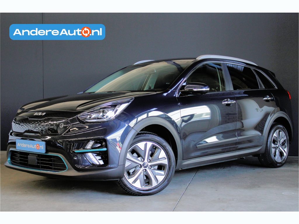 Kia Niro EV e-Niro DynamicPlusLine 64 kWh |warmtepomp|3 fase|stoelverwarming|parkeersensoren|