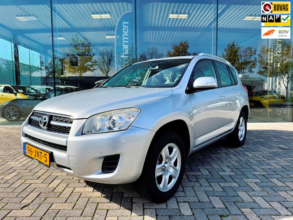 Toyota RAV4 2.0 VVTi Comfort 2WD, NAP, 1e eigenaar, Trekhaak, Airco