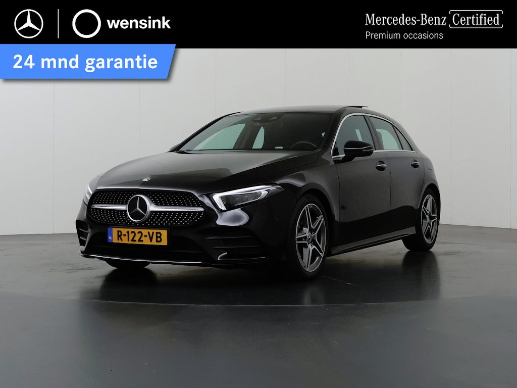 Mercedes-Benz A-klasse 180 Premium Plus | AMG | Panoramadak | Widescreen | Rijassistentiepakket | Stoelverwarming |