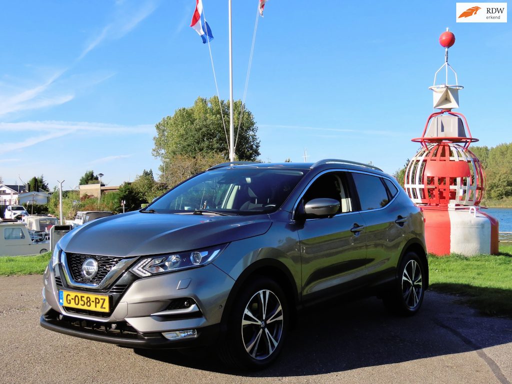 Nissan Qashqai 1.2 Tekna *Trekhaak *Pano *360Camera *Keyless