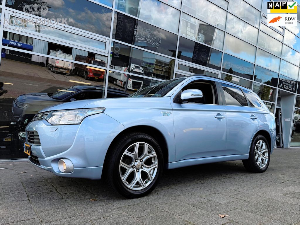 Mitsubishi Outlander 2.0 PHEV instyle