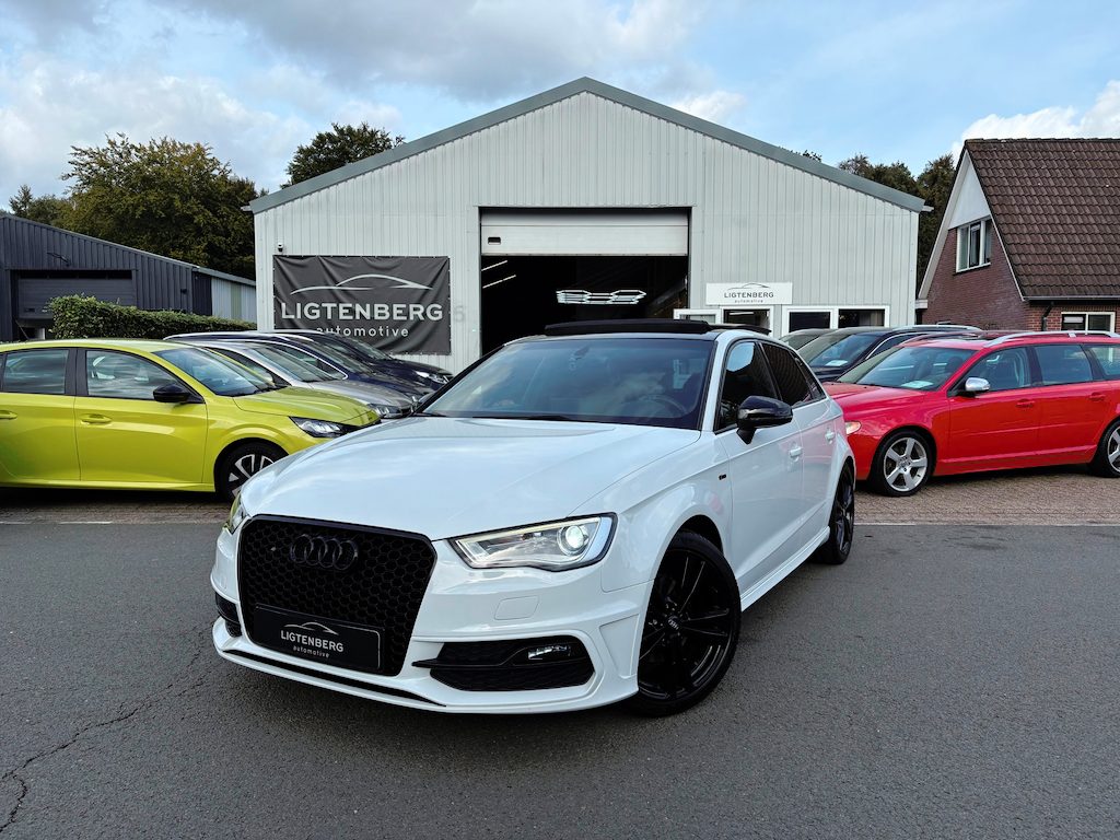 Audi A3 Sportback 1.4 TFSI S-Line CoD Ambition Sport Edition