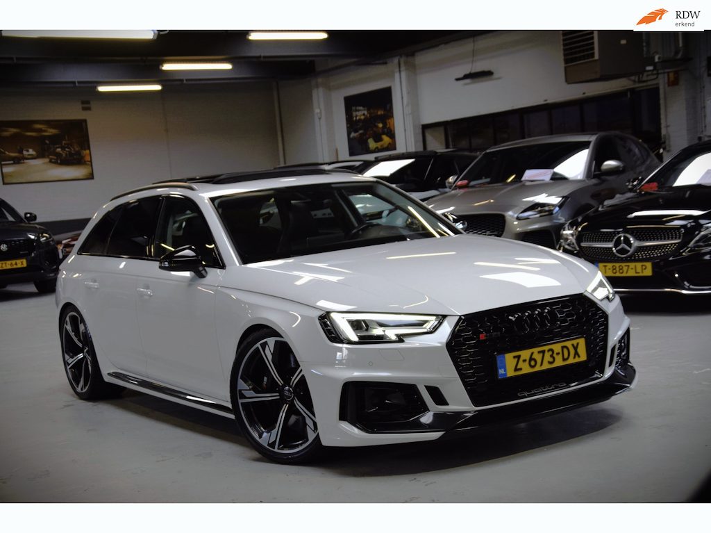 Audi RS4 A4 Avant 2.9 TFSI Quattro Panoramadak|Navi|ACC|Head-up|Carbon|