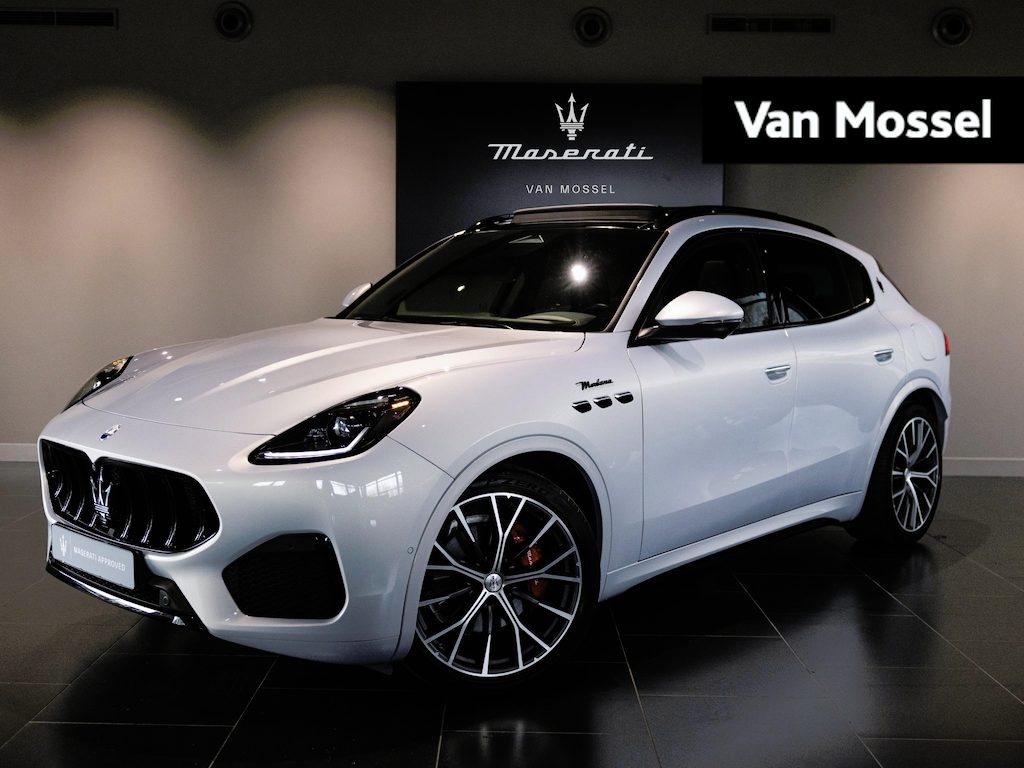 Maserati Grecale 2.0 MHEV Modena | 330pk | 2 jaar garantie | Climate Pack | Tech Pack | Dubbel glas | Luchtvering | Matrix LED | 21"