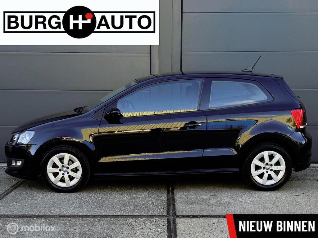 Volkswagen Polo 1.2 TDI BlueMotion Comfortline - 1E EIGENAAR - ECC - CRUISE CONTROL - NAVI - BLUETOOTH - EL. RAMEN + SPIEGELS - MISTLAMPEN - NAP - NL AUTO - APK TM 08-03-2027 -