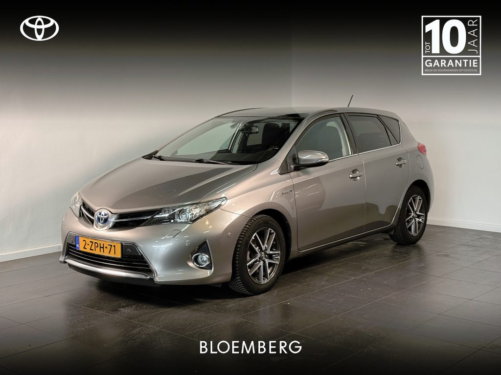 Toyota Auris 1.8 Hybrid Lease | Stoelverwarming | Panoramadak | All season banden |