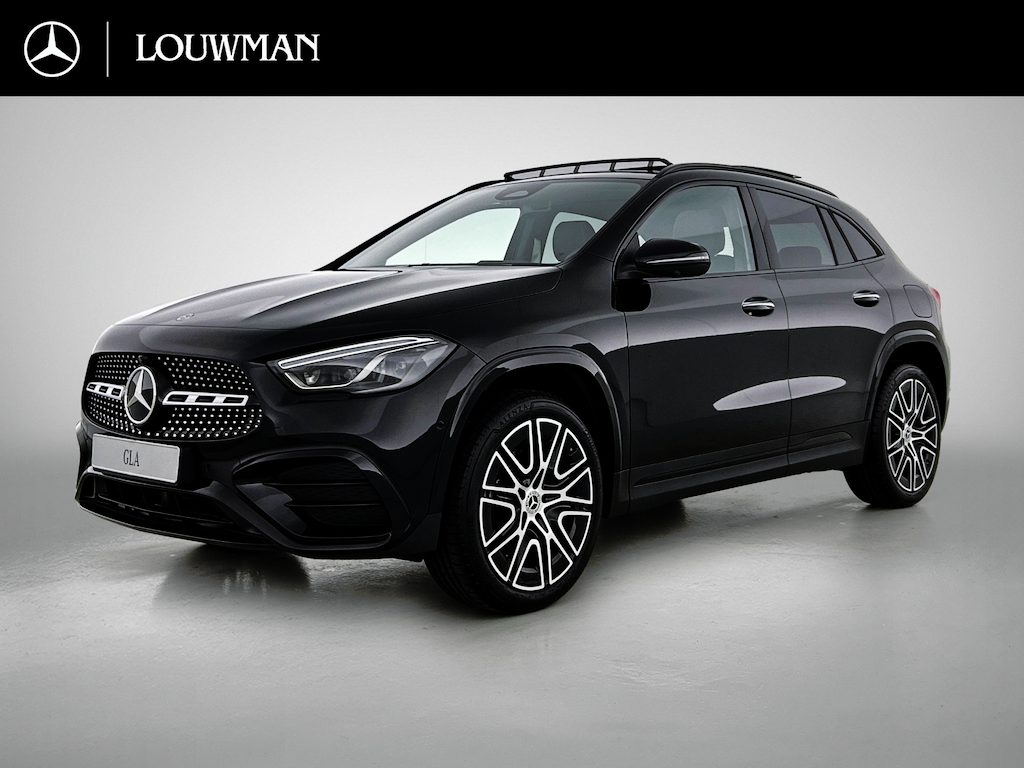 Mercedes-Benz GLA 250 e 140 Year Edition | Premium Plus pakket | Panoramaschuifdak | 360° camera | 20” tien-dubbelspaaks AMG velgen | Warmtewerend, donkergetint glas |
