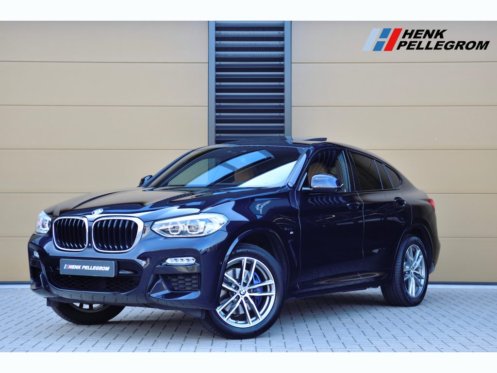 BMW X4 xDrive30i High Executive * M-Sportpakket * Trekhaak * Panoramadak * Stoel memory * Head-up *