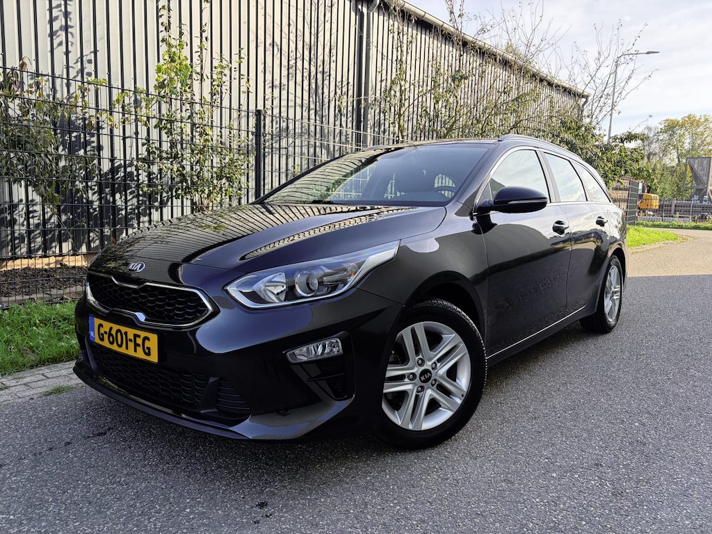 Kia Ceed Sportswagon 1.0 T-GDi DynamicLine / NAVI / CRUISE / CAMERA / CLIMATE / 106dkm! NAP!